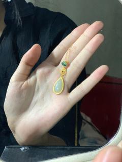 妈妈喜欢的和田玉水滴项链～